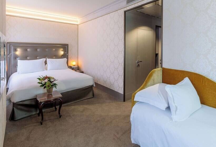 Superior Triple Room