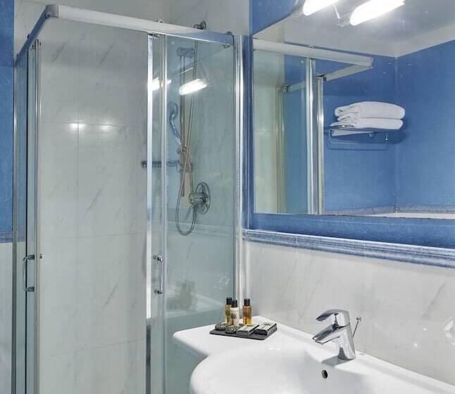 패밀리 룸 가든 전망, Park Hotel I Lecci