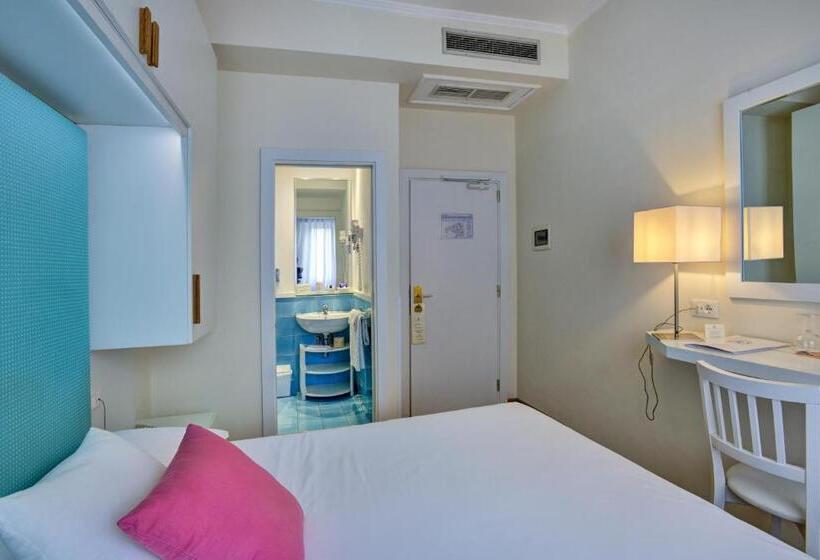 エコノミールーム, Regina