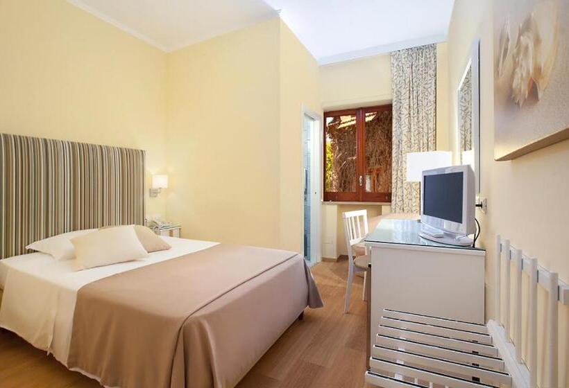 スタンダードシングルルーム, Regina