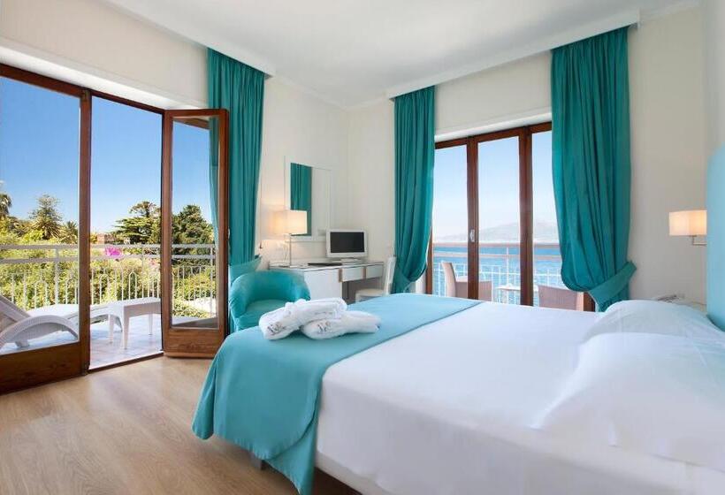 デラックスルーム, Regina