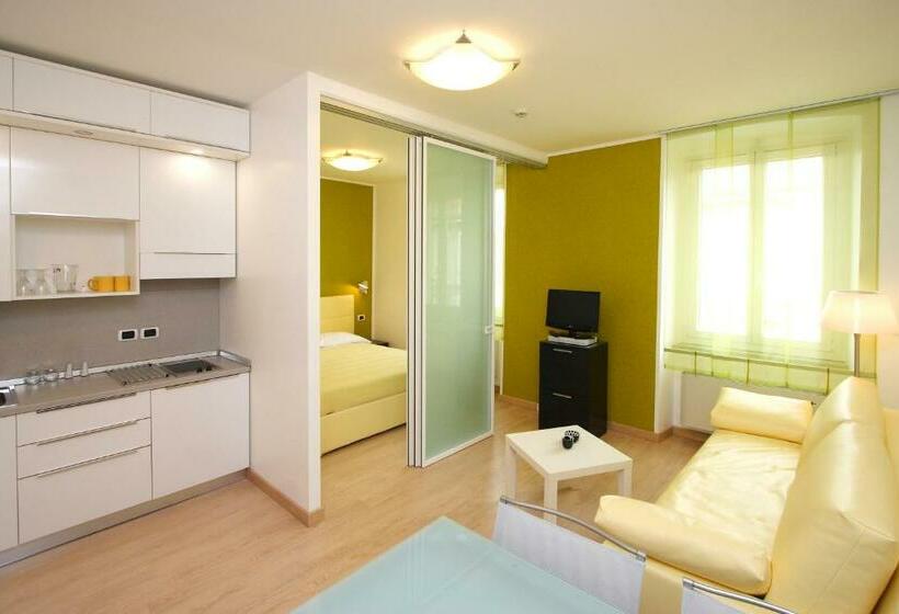 استودیوی استاندارد, Roma