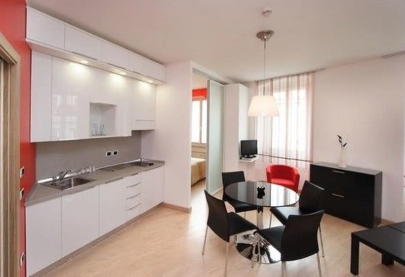 استودیوی استاندارد, Roma