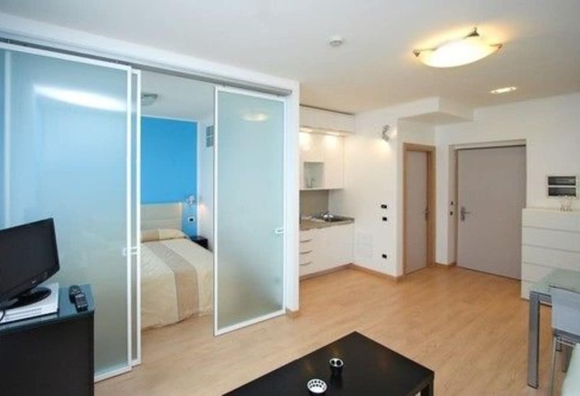 استودیوی استاندارد, Roma