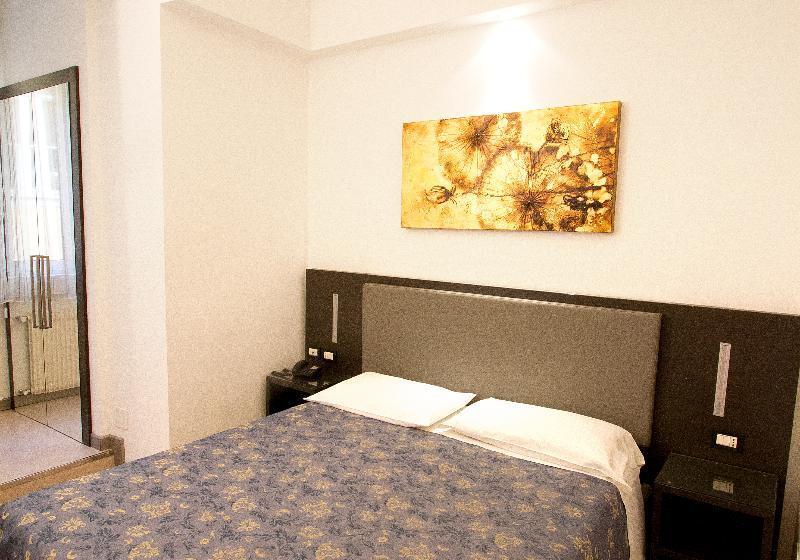 اتاق استاندارد, Roma