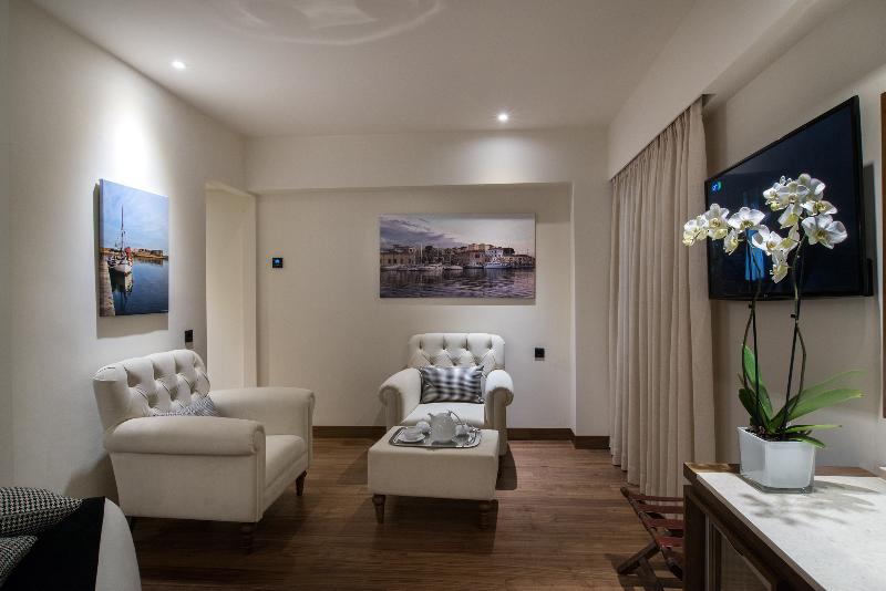 استودیوی استاندارد, Roma