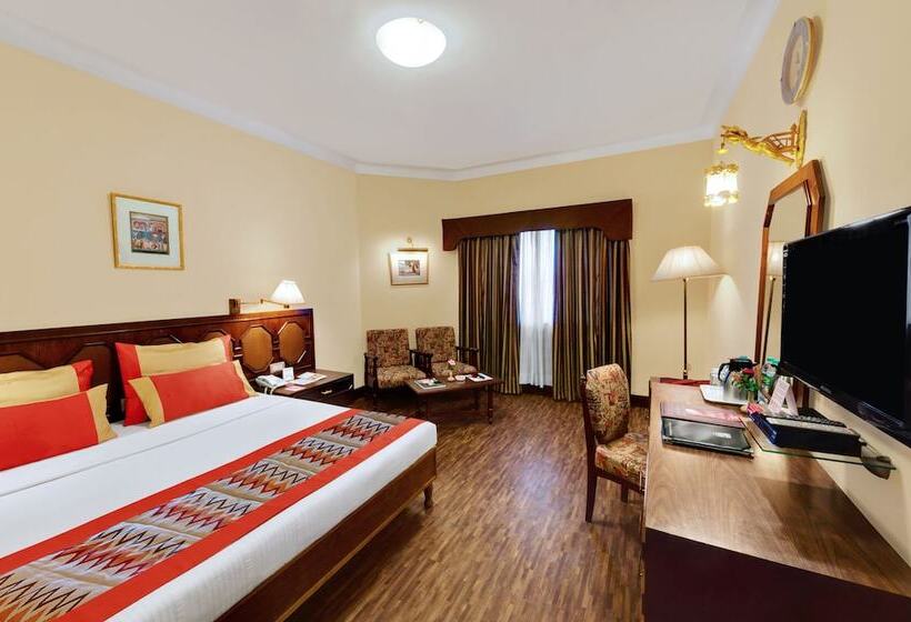 디럭스 룸, Ambassador Ajanta Hotel, Aurangabad