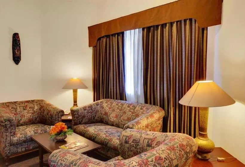 エクゼクティブスイート, Ambassador Ajanta Hotel, Aurangabad