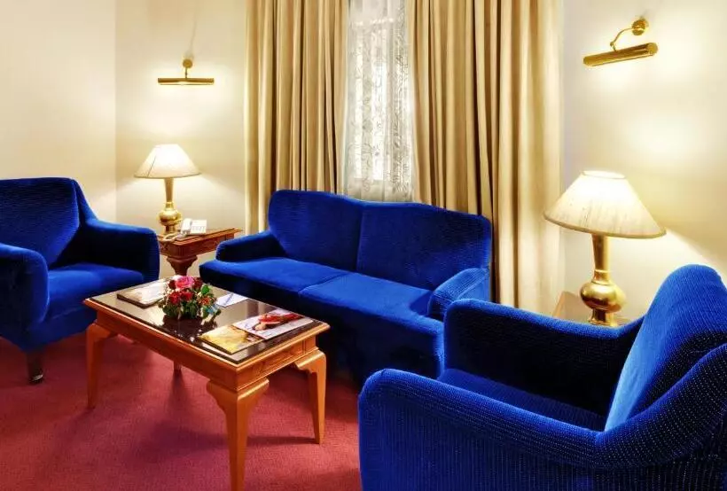 エクゼクティブスイート, Ambassador Ajanta Hotel, Aurangabad