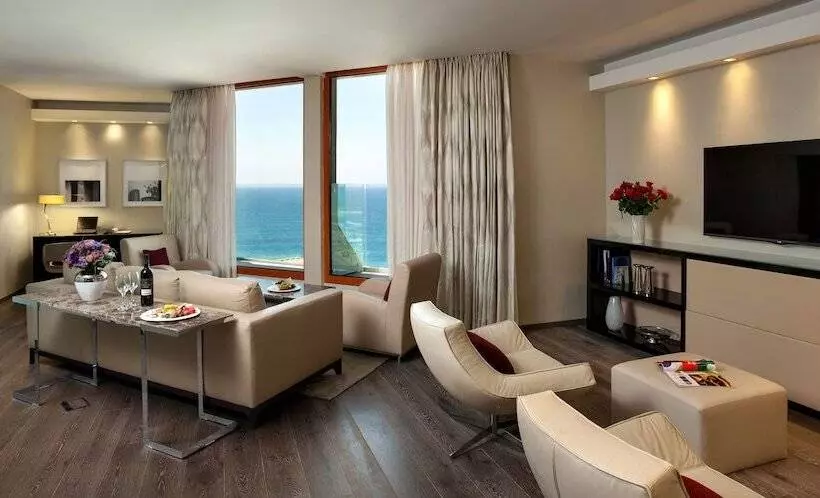 プレジデントスイートルーム, Carlton Tel Aviv Hotel – Luxury On The Beach