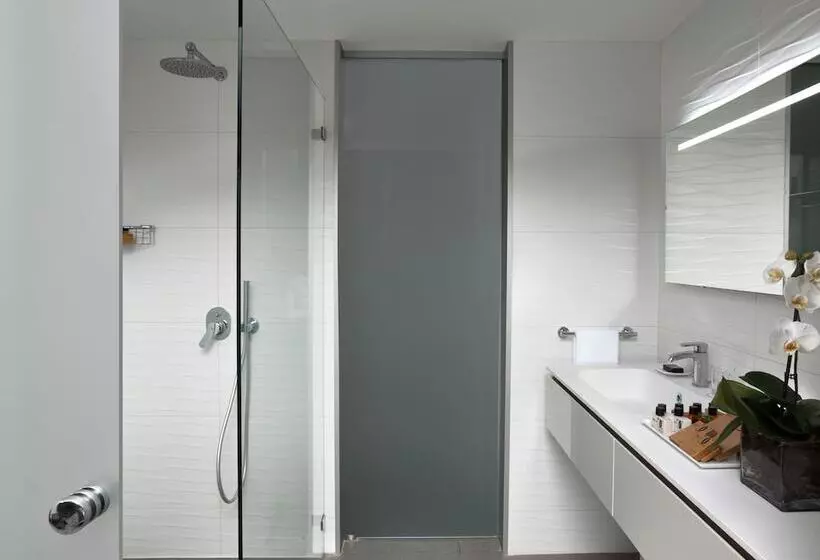 ロイヤルルーム, Carlton Tel Aviv Hotel – Luxury On The Beach