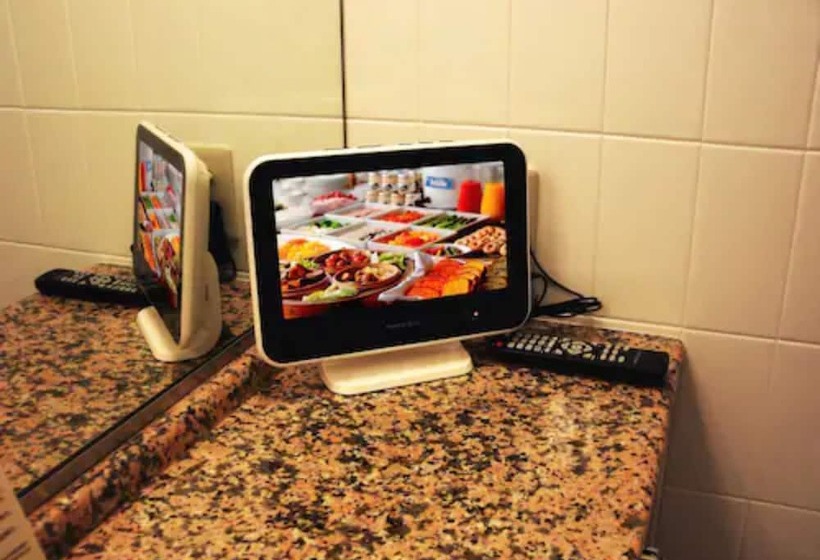 غرفة إقتصادية, Century Royal