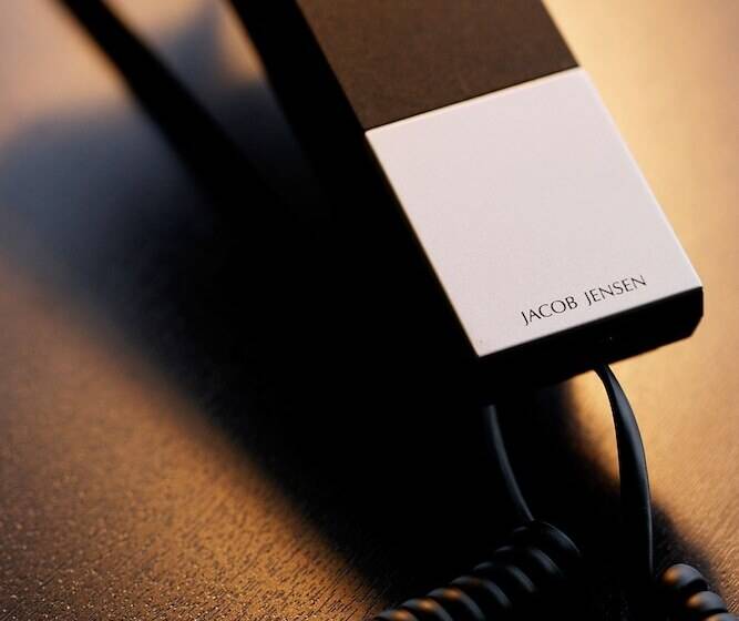 غرفة قياسية, Century Royal