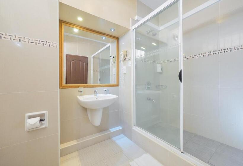 اتاق استاندارد, Gold Crest