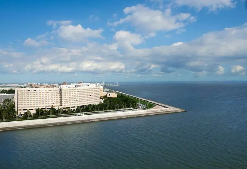 Standard-huone King-vuode, Hilton Tokyo Bay