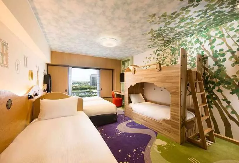 Perhehuone, Hilton Tokyo Bay