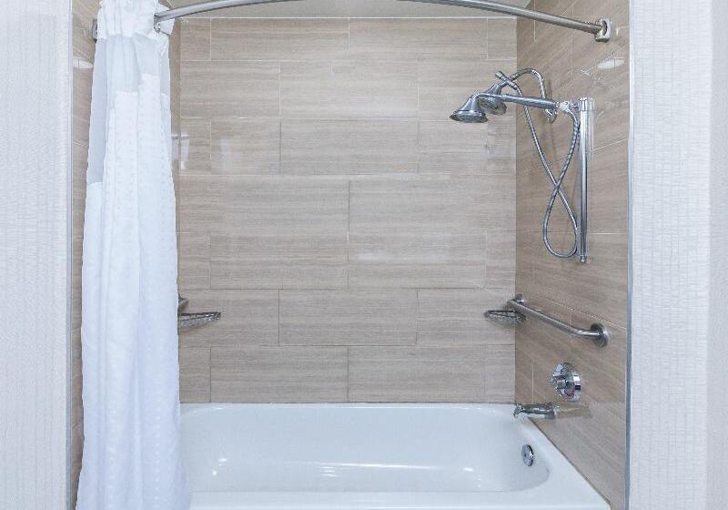 חדר אקזקיוטיב, Ichibata