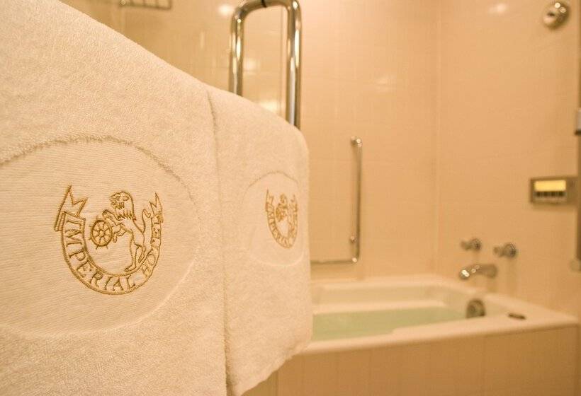 Номер Deluxe, Imperial Hotel Tokyo