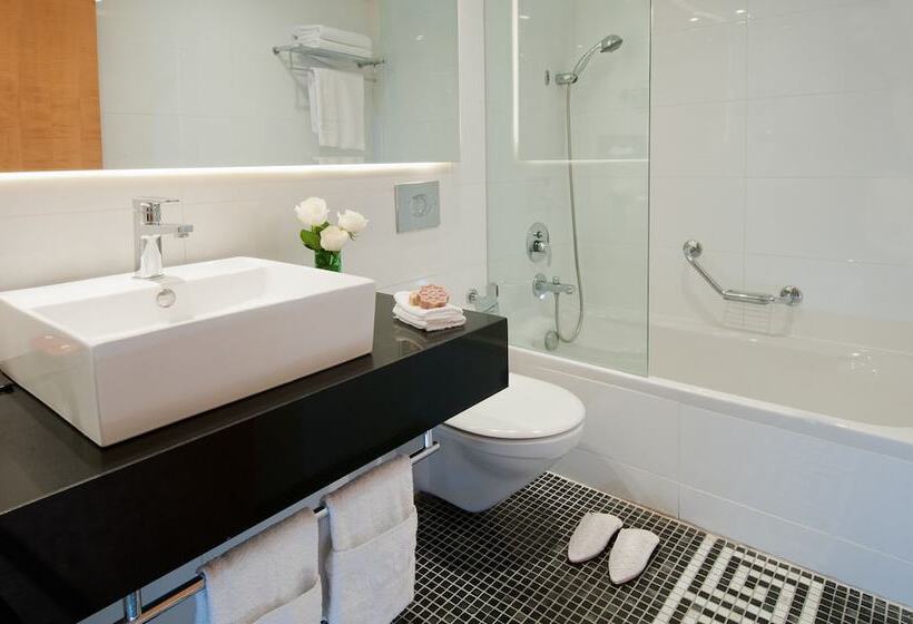 주니어 스위트, Leonardo Plaza Hotel Jerusalem