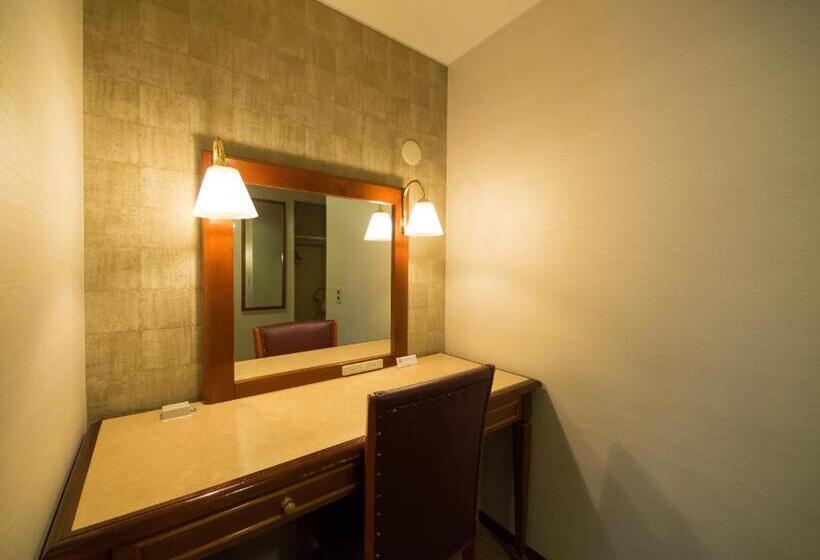 高级大房间, Matsunoka Ichinoseki