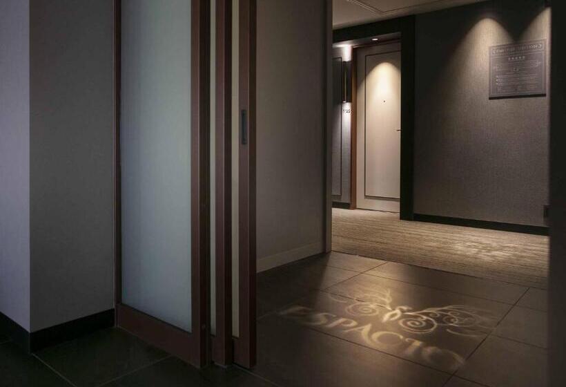 اتاق استاندارد با تخت بزرگ, Nagoya Kanko