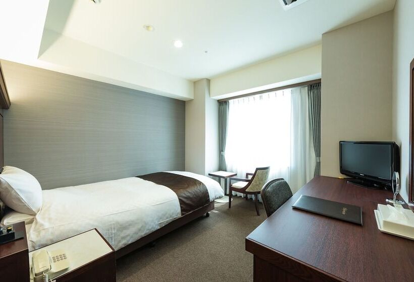 غرفة قياسية فردية, Niigata Grand