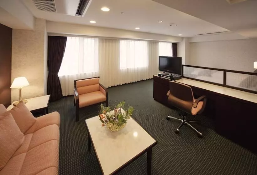 اتاق لوکس, Niigata Grand