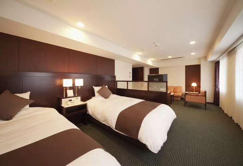 اتاق لوکس, Niigata Grand