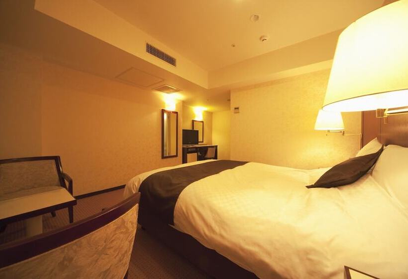 غرفة قياسية, Niigata Grand