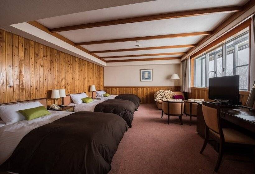 Трехместный Номер Deluxe, Okushiga Kogen