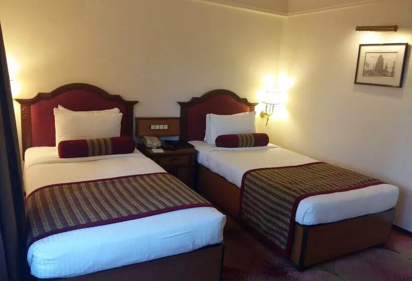 デラックスルーム, Pride Hotel Pune