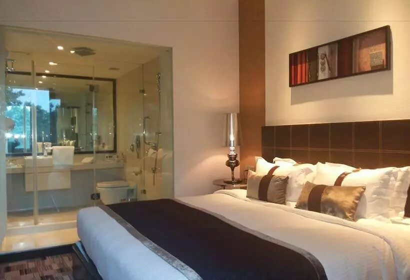 プレミアムルーム, Pride Hotel Pune