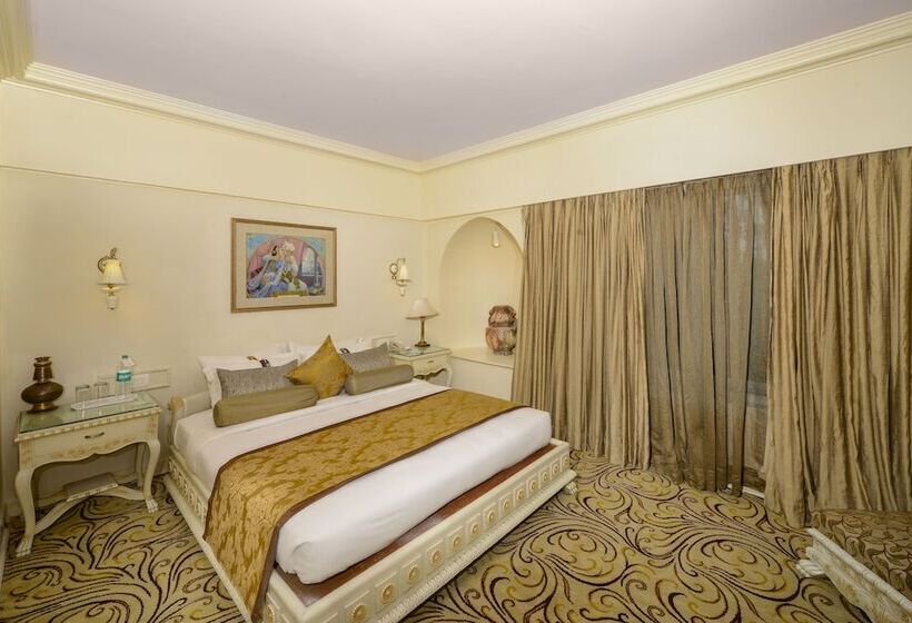 سوییت, Pride Hotel Pune