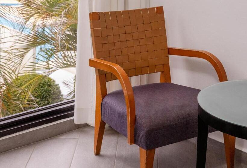 プールビュースタンダードステューディオ, Riviera By Isrotel Collection