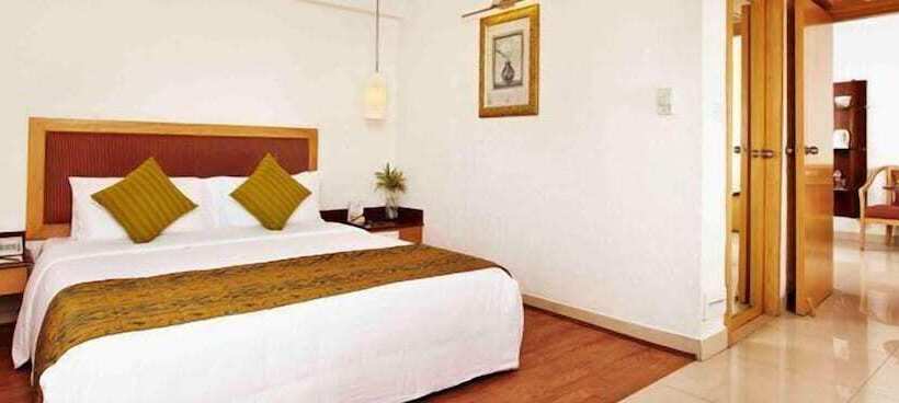 クラブルーム, Savera