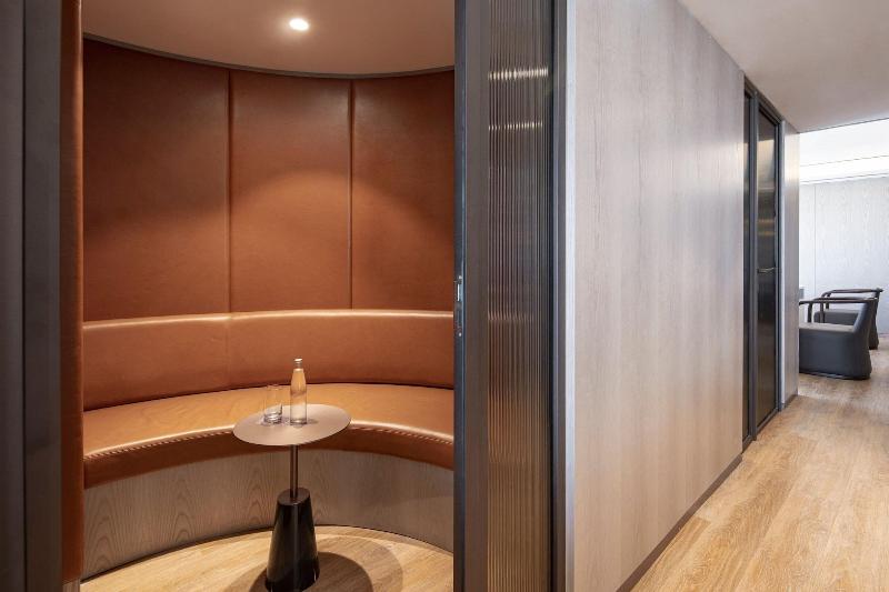 Номер Клуб Вид на Море, Sheraton Grand Tel Aviv