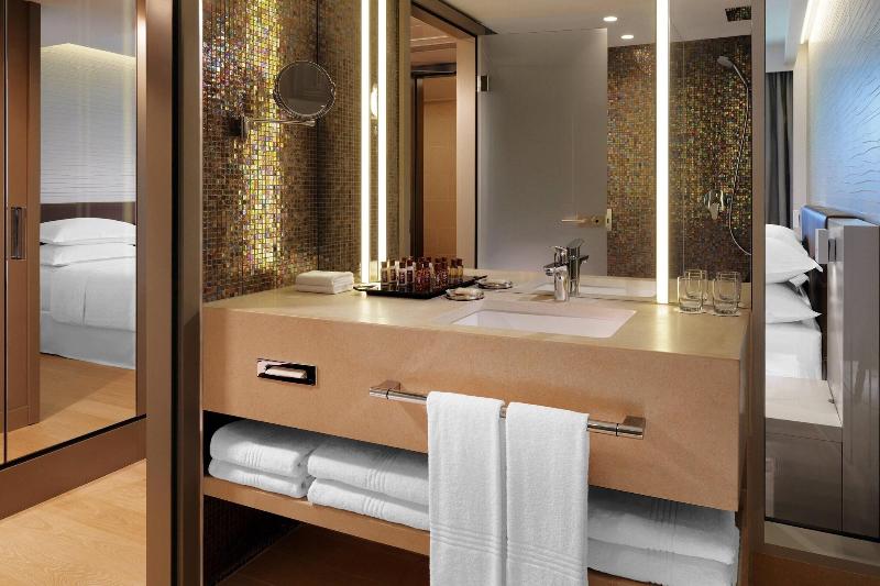 Номер Премиум, Sheraton Grand Tel Aviv