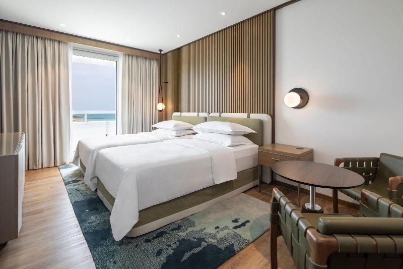 Номер Deluxe, Sheraton Grand Tel Aviv