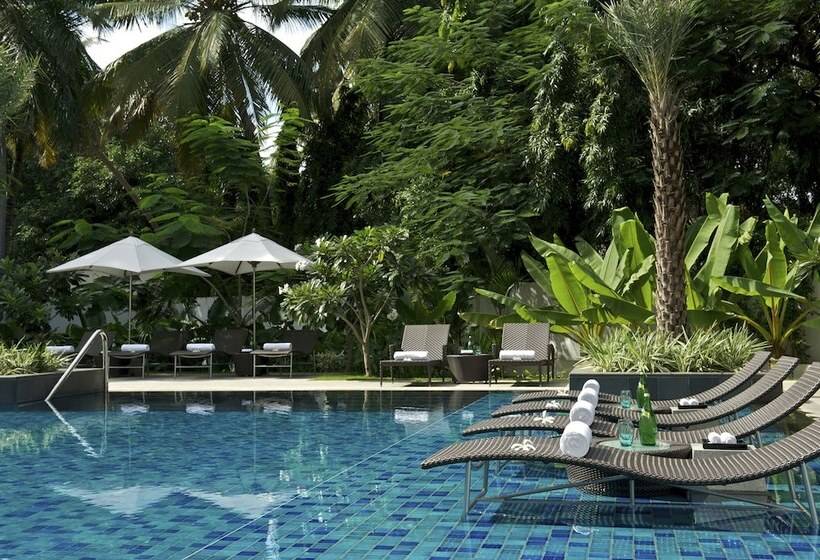 Люкс Повышенной Комфортности, Taj Coromandel