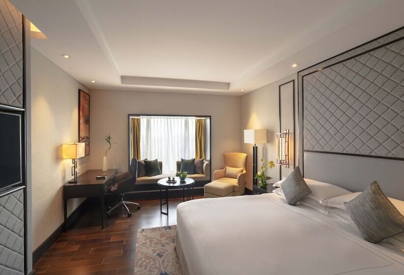 Номер Deluxe, Taj Coromandel