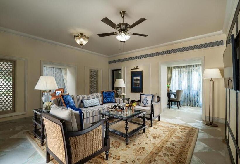 ロイヤルスイート, Taj Usha Kiran Palace, Gwalior