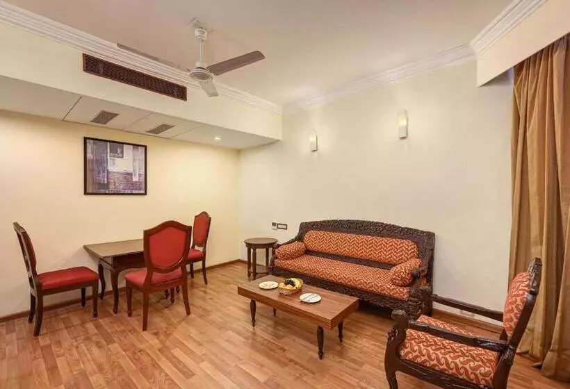 プレジデントスイートルーム, The Cama A Sabarmati Riverfront