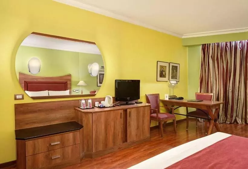 オーシャンビュースーペリアールーム, The Cama A Sabarmati Riverfront