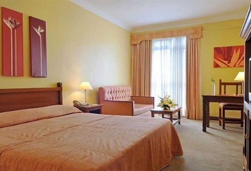 اتاق استاندارد, Gold Crest