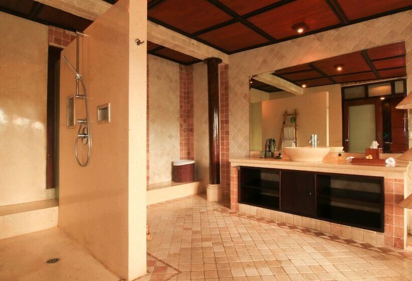 带1个卧室的复式别墅, Kupu Kupu Barong Villas And Tree Spa By L’occitane