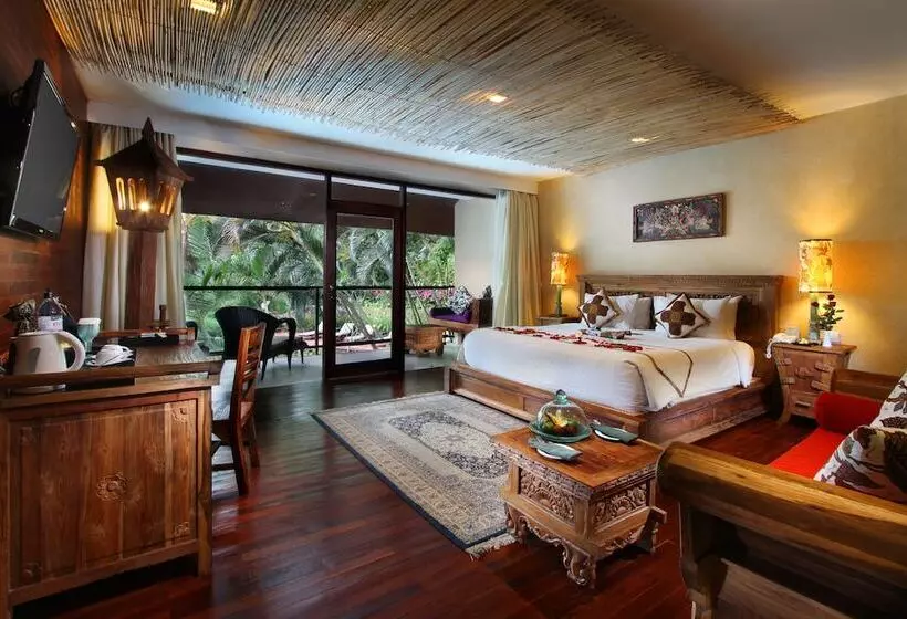 اتاق استاندارد سه نفره, Kupu Kupu Barong Villas And Tree Spa By L’occitane