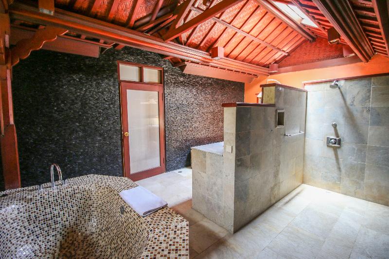 带1个卧室的复式别墅, Kupu Kupu Barong Villas And Tree Spa By L’occitane