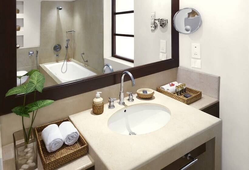 Номер Superior Вид на Сад, Taj Holiday Village Resort & Spa, Goa