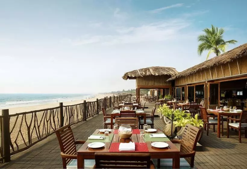 オーシャンビューの１ベッドルームビラ, Taj Holiday Village Resort & Spa, Goa