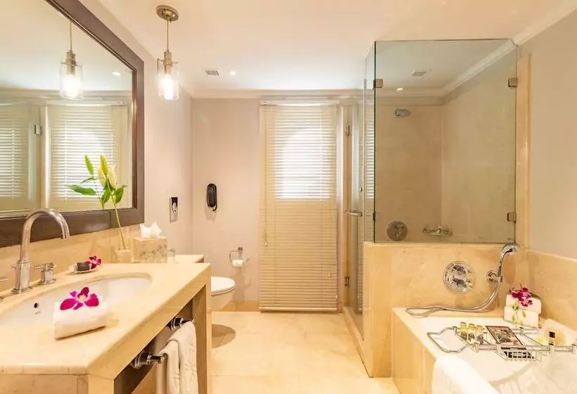 オーシャンビューのデラックス１ベッドルームビラ, Taj Holiday Village Resort & Spa, Goa